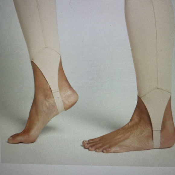 CALIA Women’s Sculpt Stirrup Tights - M 8/10 - Picture 10 of 11